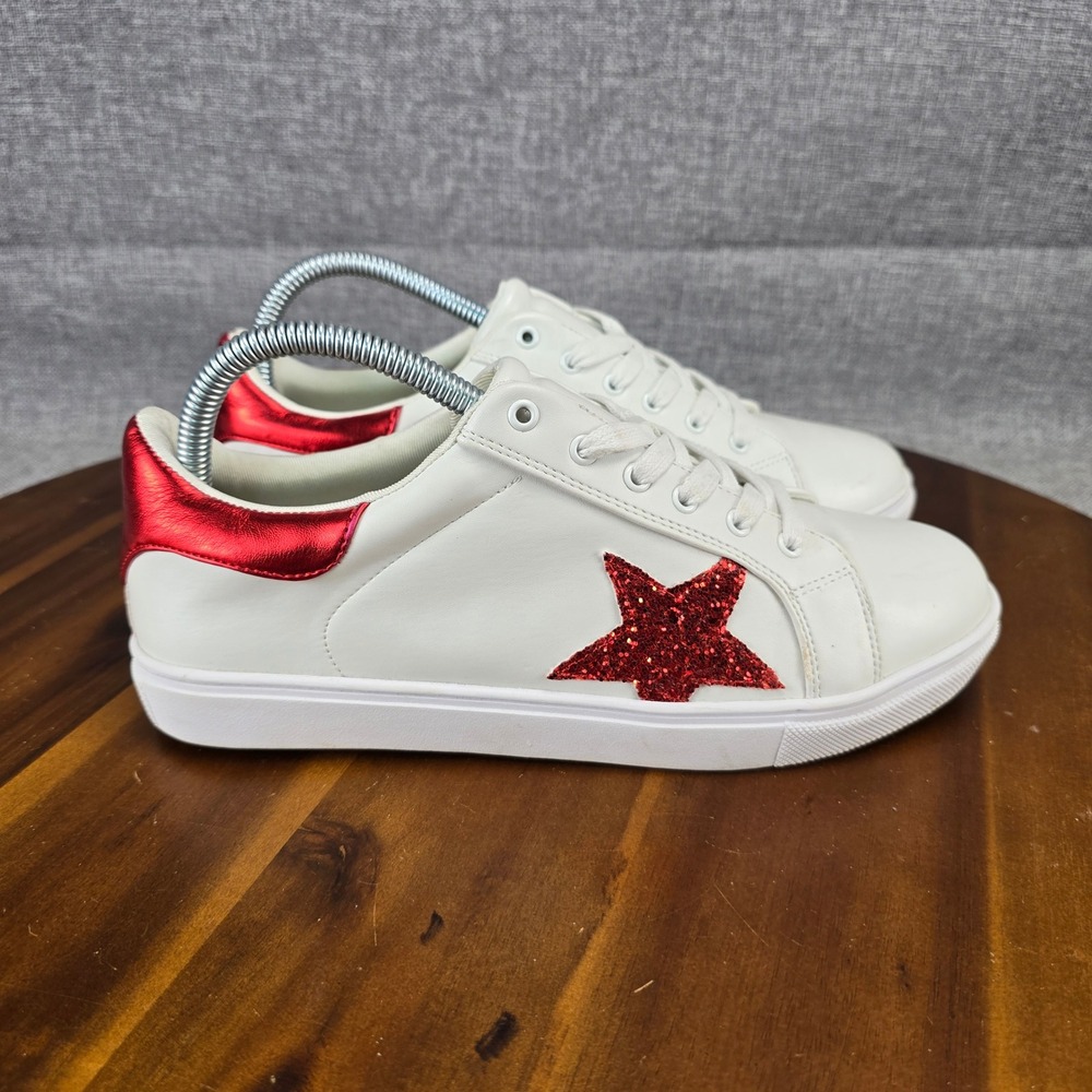 Womens White Faux Leather Low Top Sneakers Red Glitter Star Metallic Heel Size 8